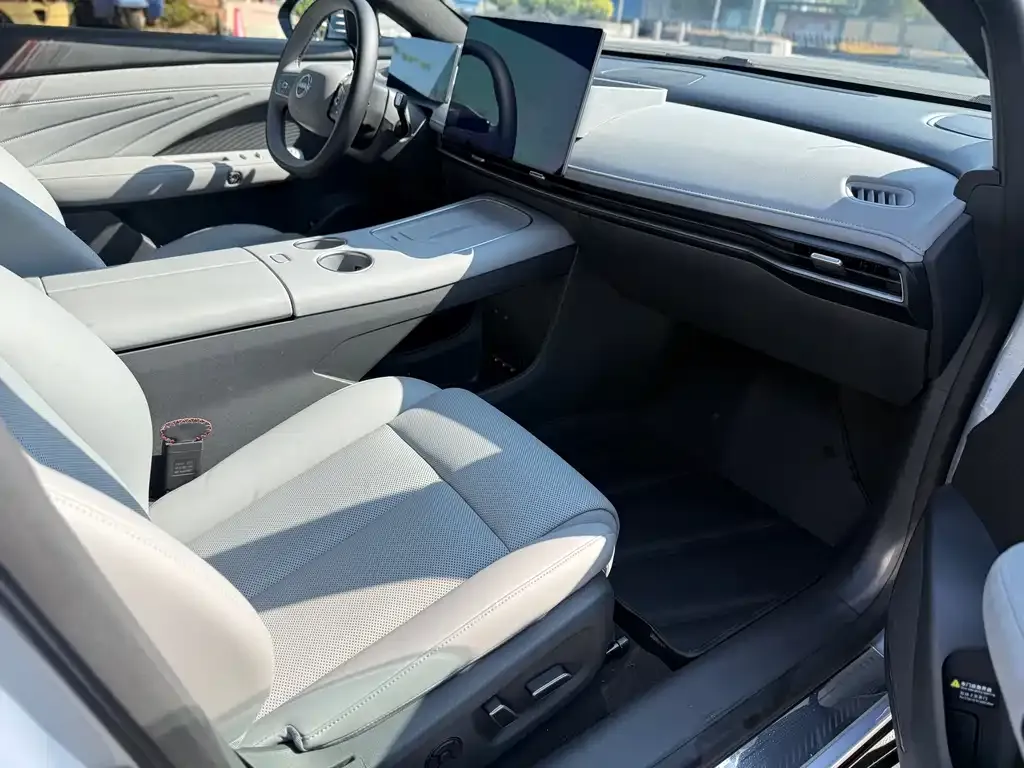 Nissan N7 2025 из CN, фото 3