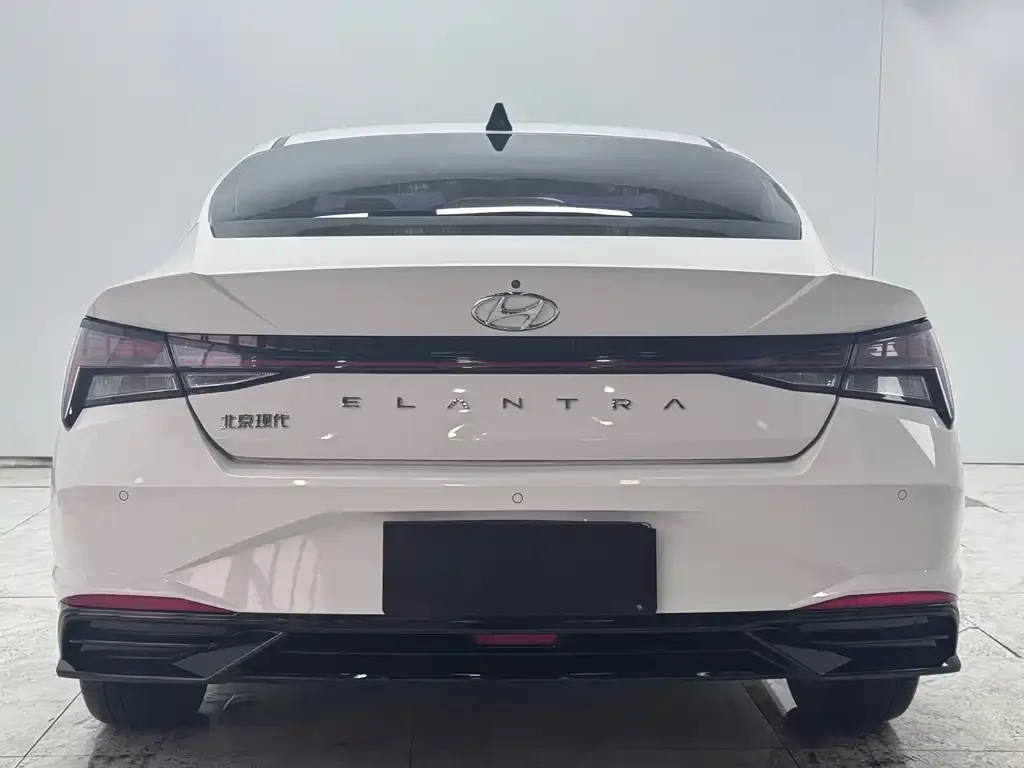 Hyundai Elantra 2021 из CN, фото 2