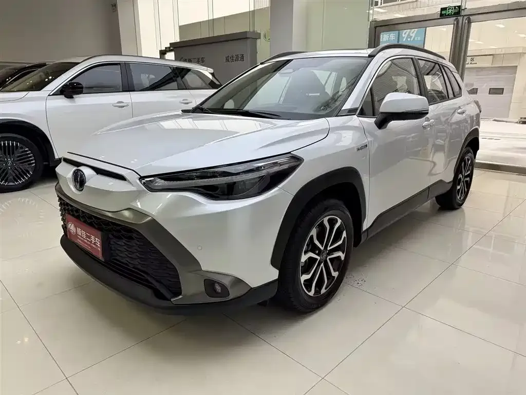 Toyota Frontlander 2023 из CN, фото 1