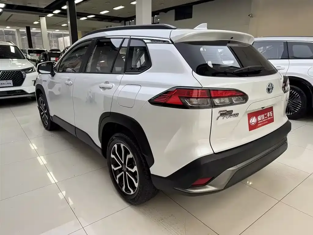 Toyota Frontlander 2023 из CN, фото 7