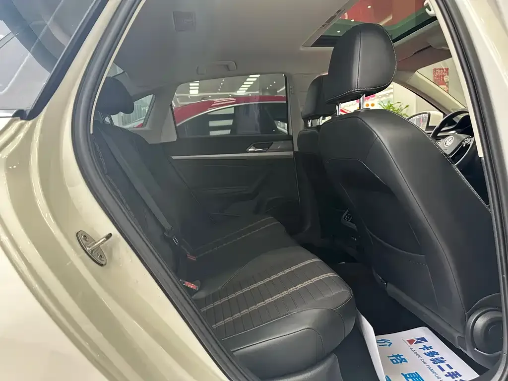 Volkswagen Lavida 2023 из CN, фото 3