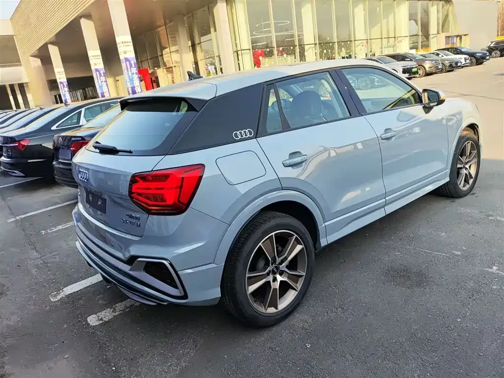 Audi Q2L 2024 из CN, фото 6