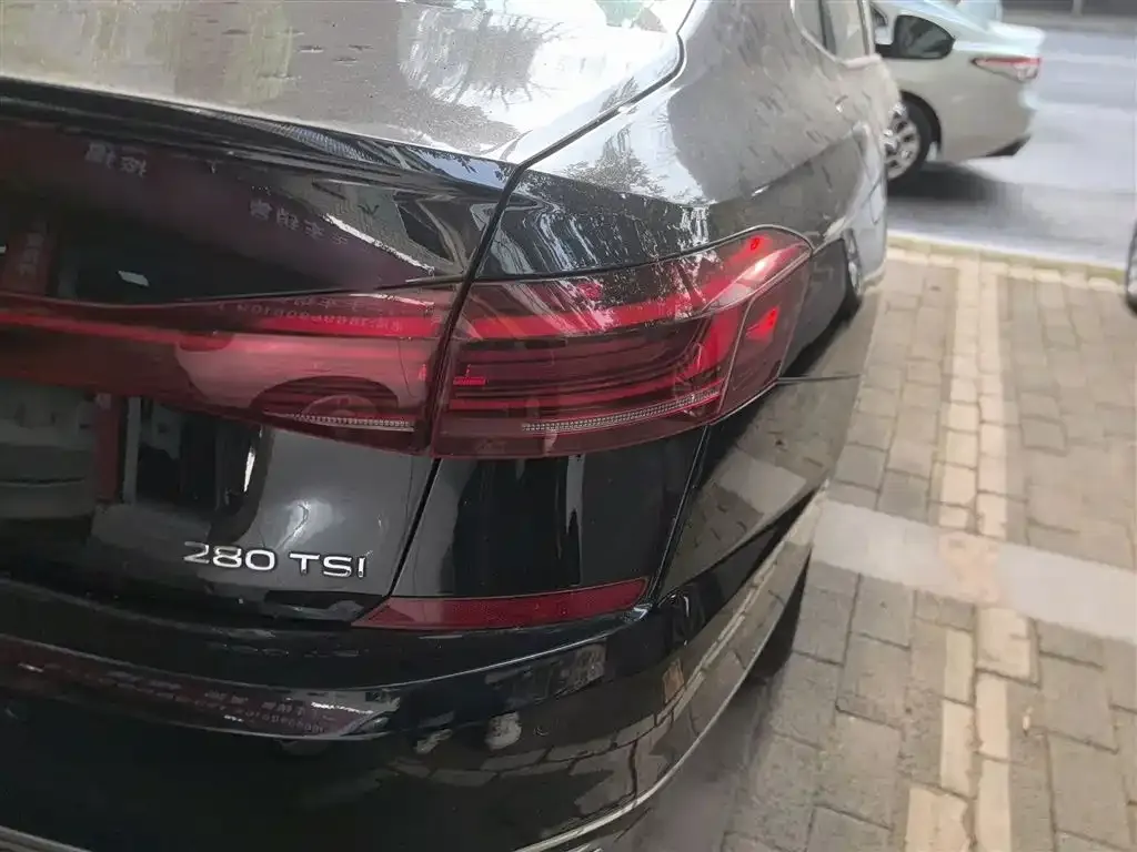 Volkswagen Passat — фото 8