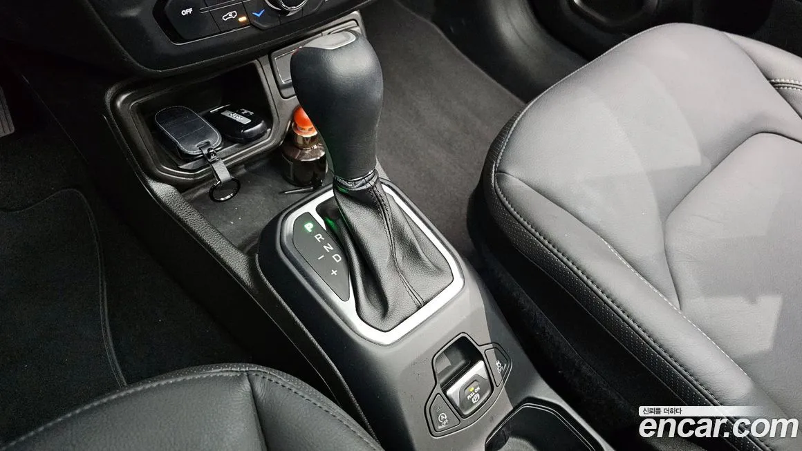 Jeep Renegade 2023 из KR, фото 9