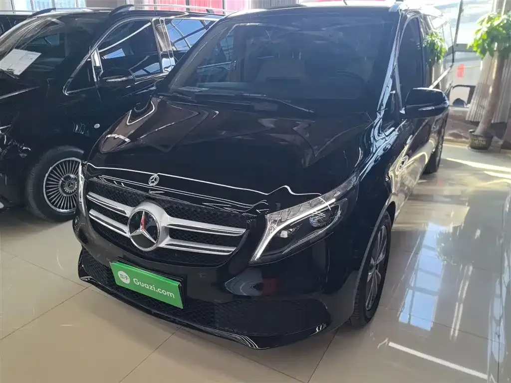 Mercedes-Benz V-Class 2021 из CN, фото 1
