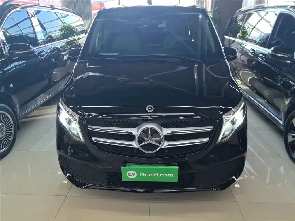 Mercedes-Benz V-Class 2021 из CN, фото 3