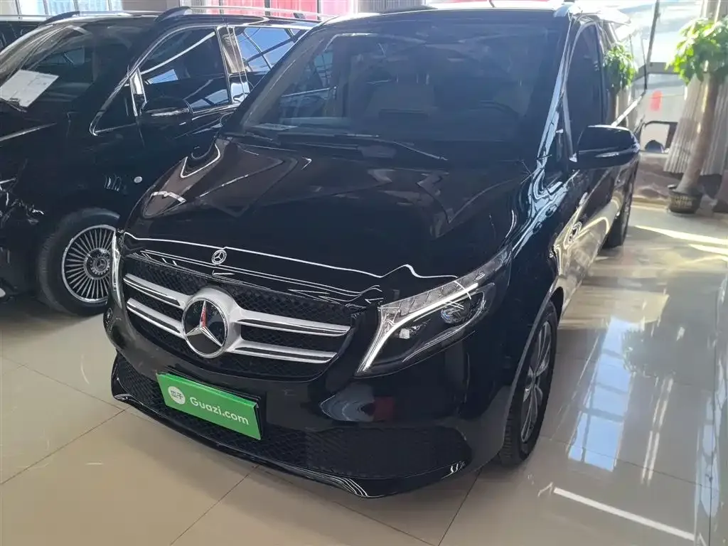 Mercedes-Benz V-Class 2021 из CN, фото 4