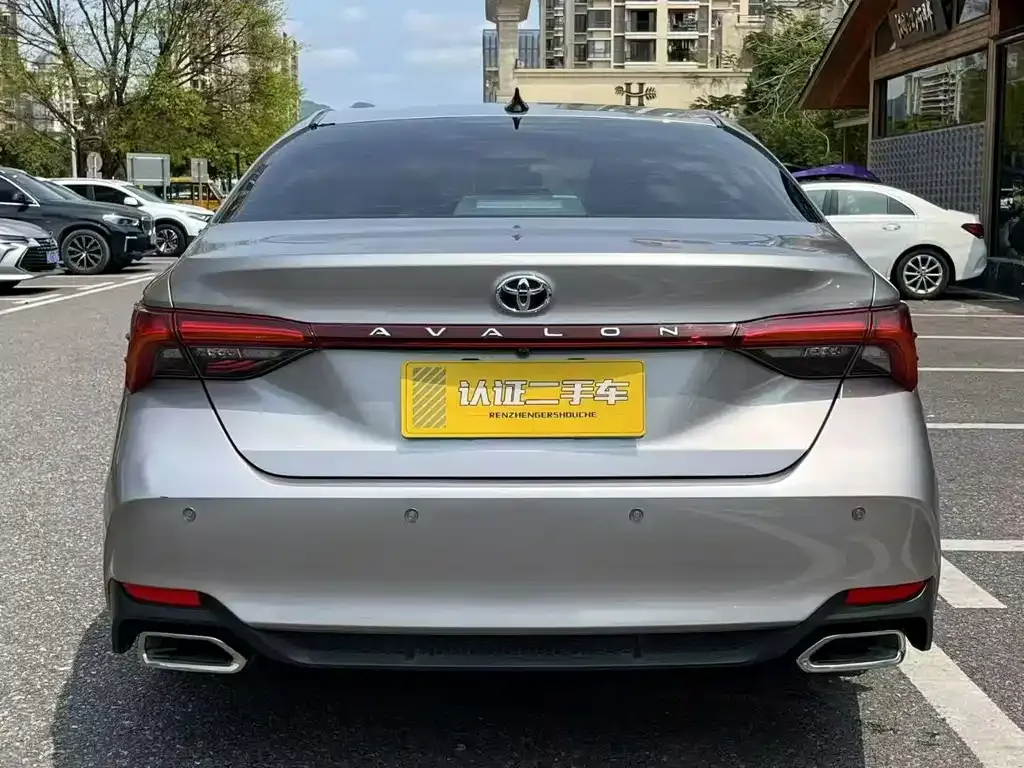 Toyota Avalon 2022 из CN, фото 4