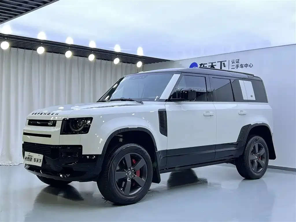 Land Rover Defender 2024 из CN, фото 1