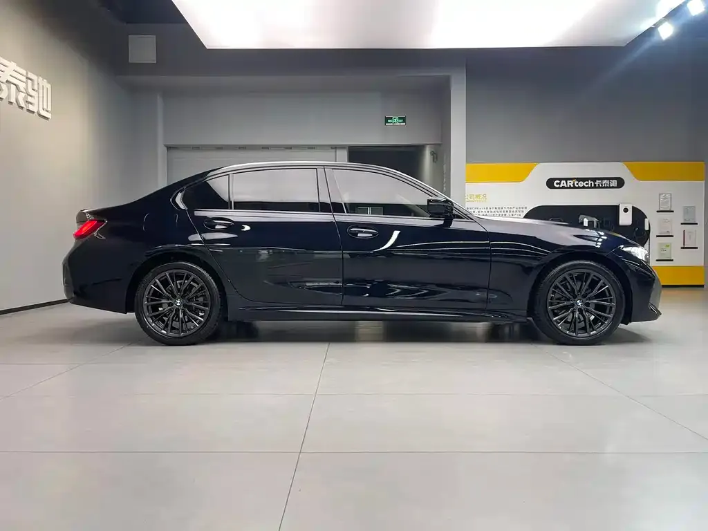 BMW 3 Series 2023 из CN, фото 3