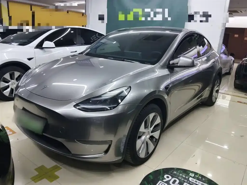 Tesla Model Y 2023 из CN, фото 1