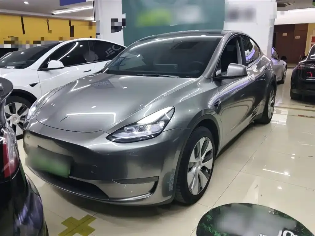 Tesla Model Y 2023 из CN, фото 9