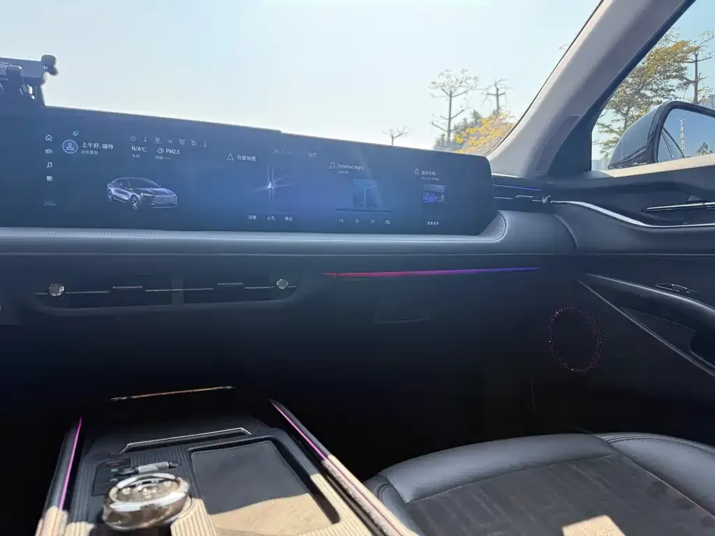 Ford Mondeo 2023 из CN, фото 2