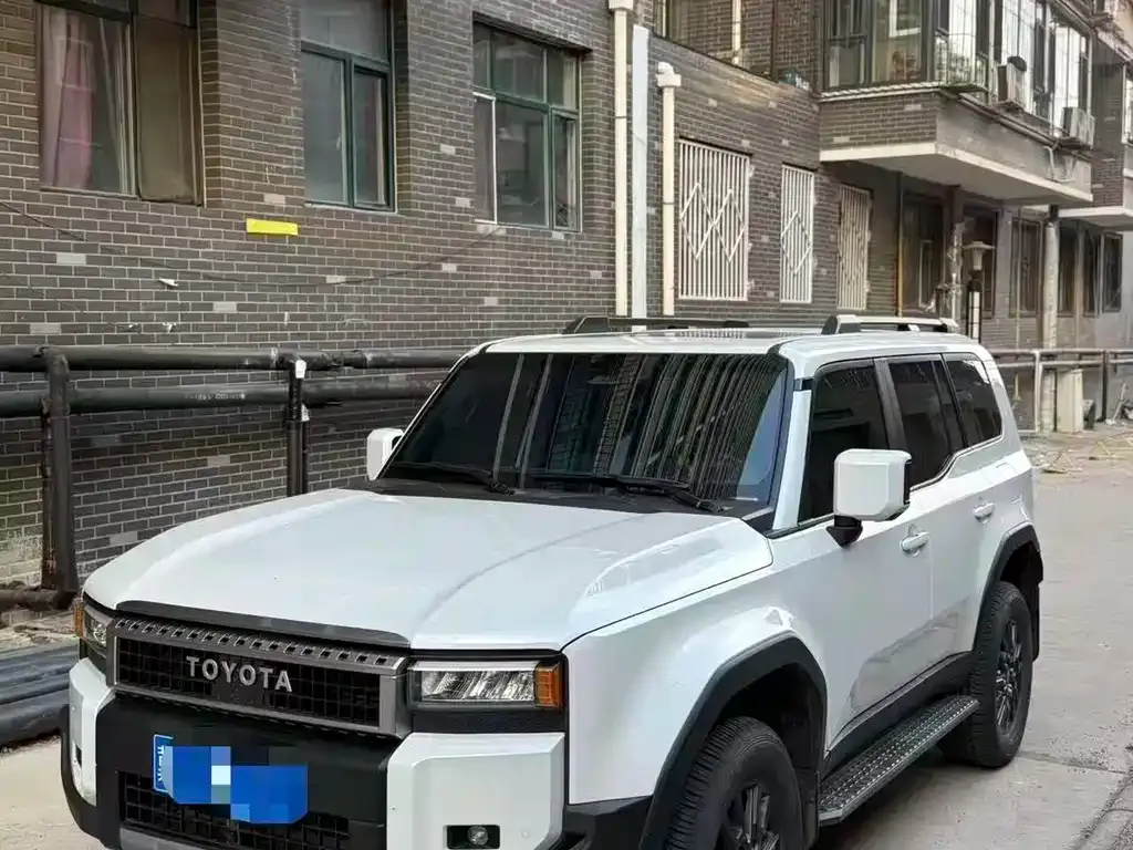 Toyota Prado 2025 из CN, фото 8