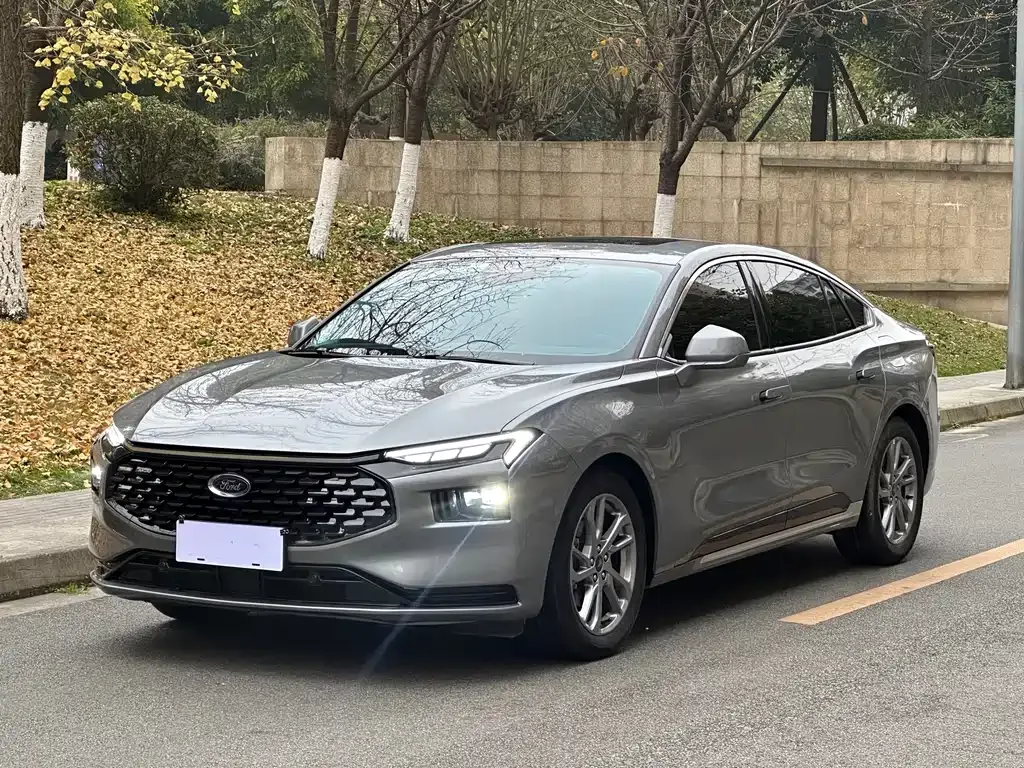 Ford Mondeo 2023 из CN, фото 1