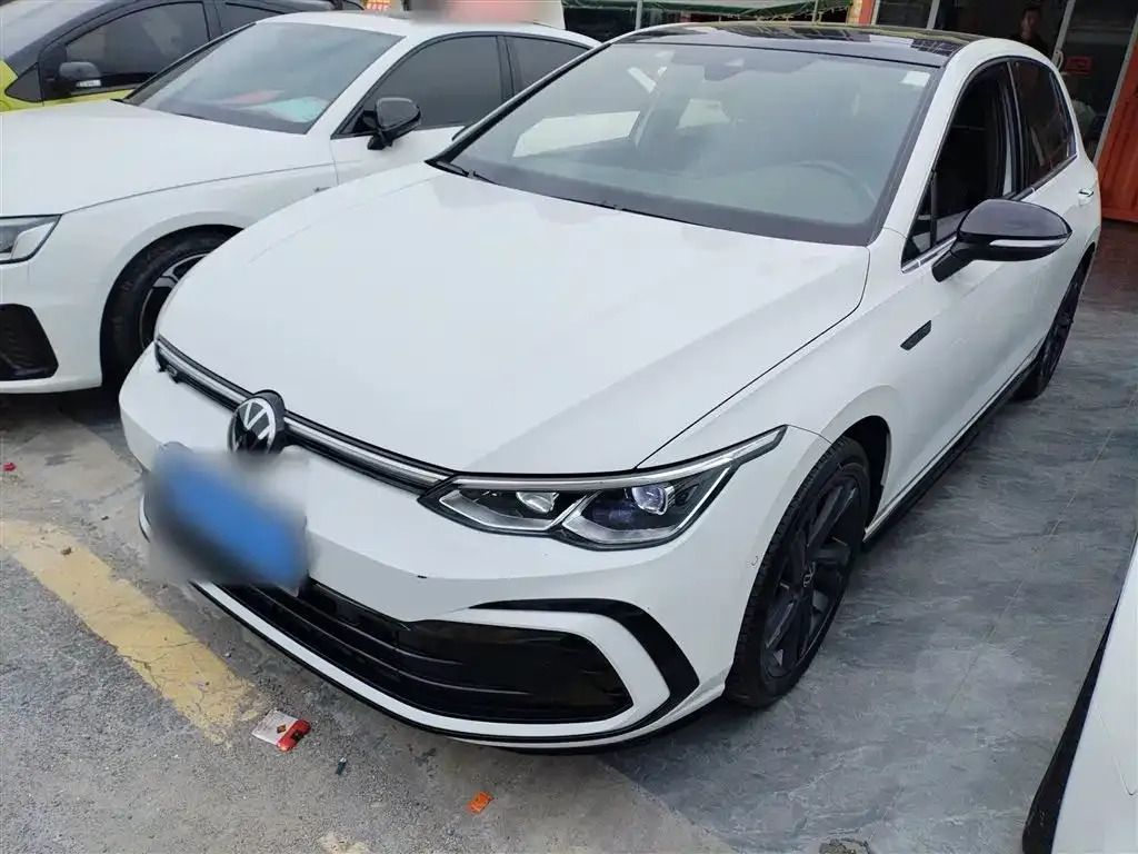 Volkswagen Golf 2021 из CN, фото 2