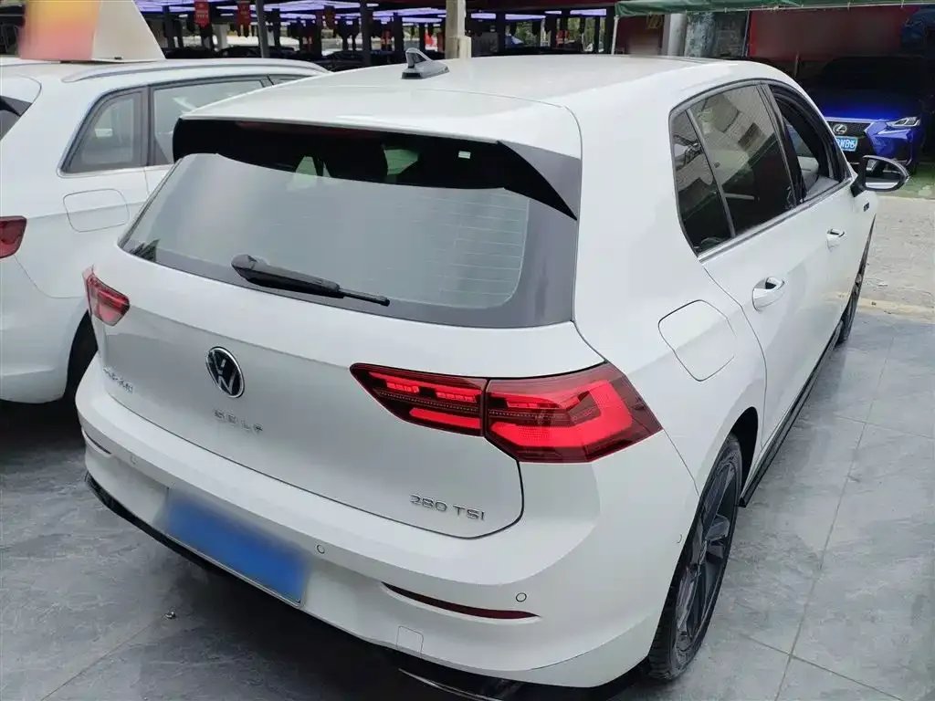 Volkswagen Golf 2021 из CN, фото 7