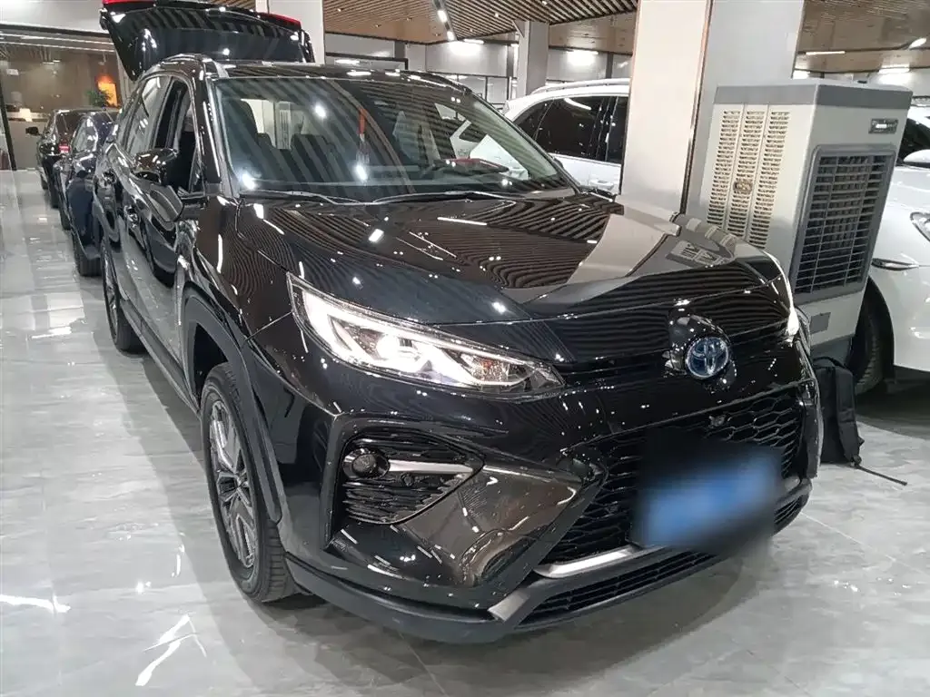 Toyota Wildlander 2023 из CN, фото 7