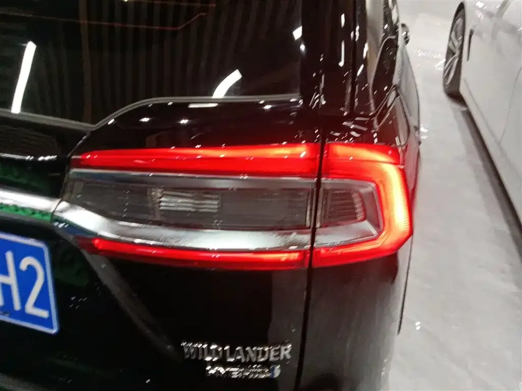 Toyota Wildlander 2023 из CN, фото 2