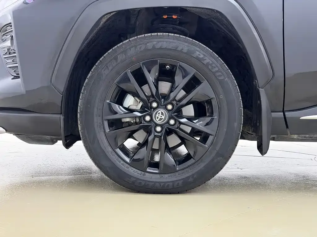 Toyota Wildlander 2023 из CN, фото 9