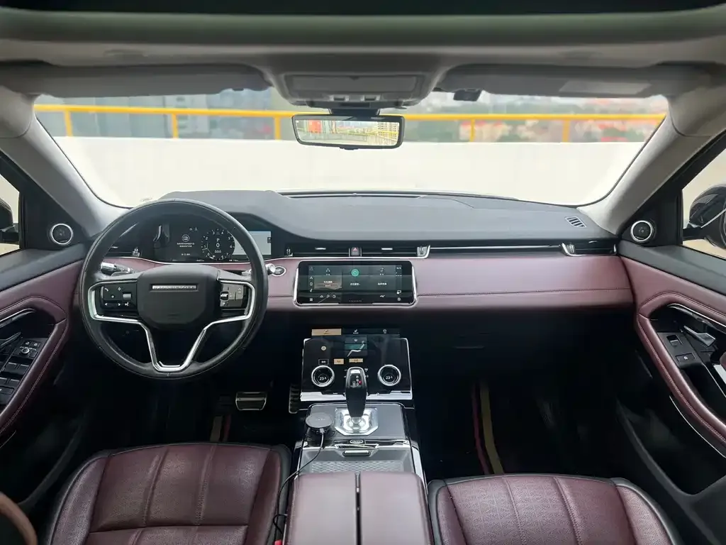Land Rover Evoque — фото 6