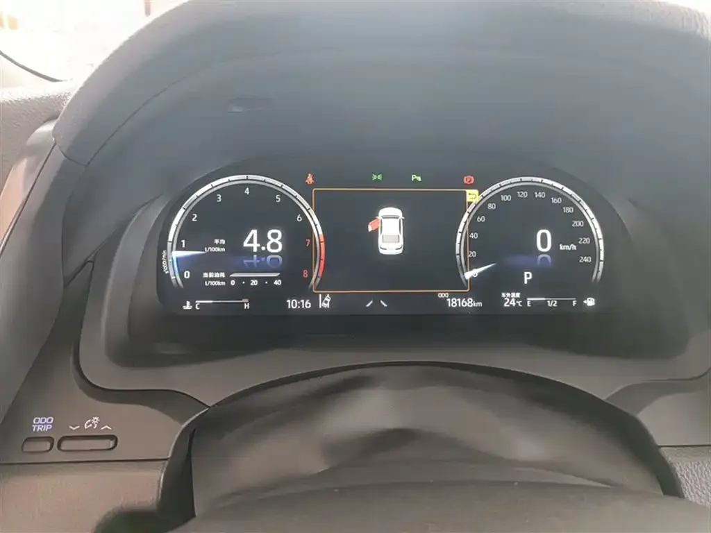 Toyota Camry 2024 из CN, фото 3