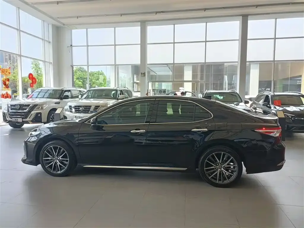 Toyota Camry 2024 из CN, фото 7