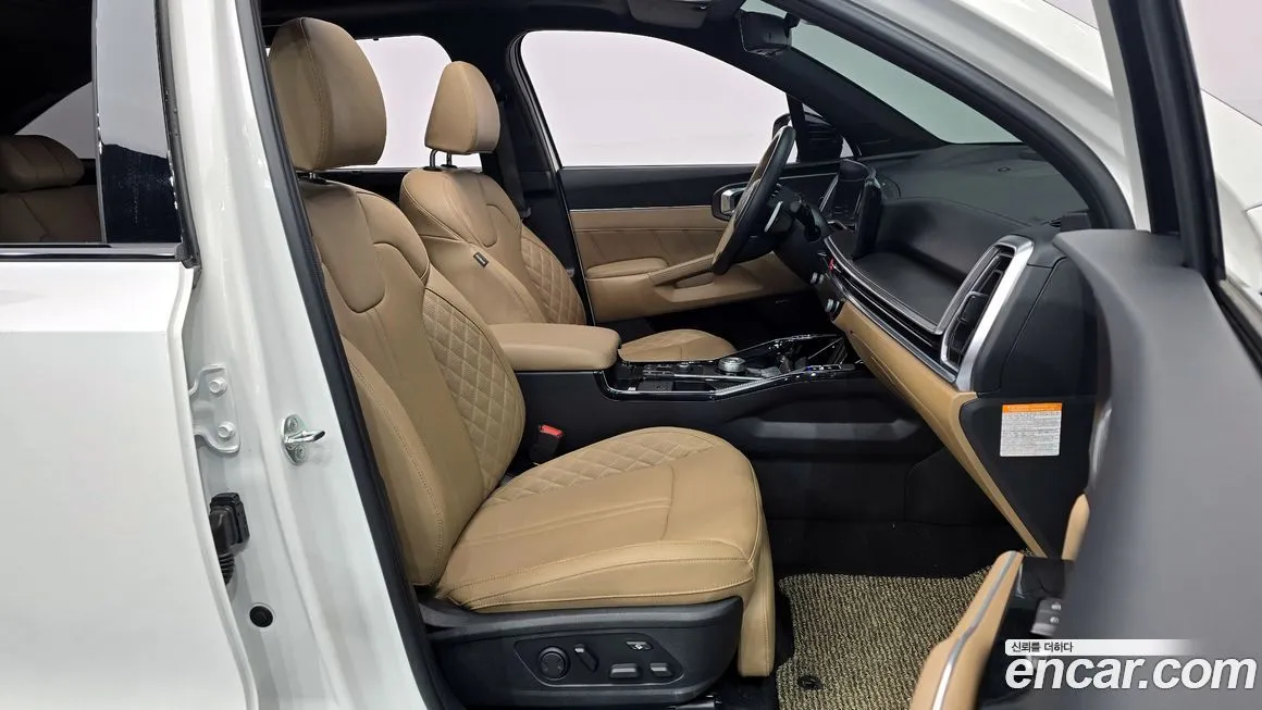 Kia Sorento — фото 10