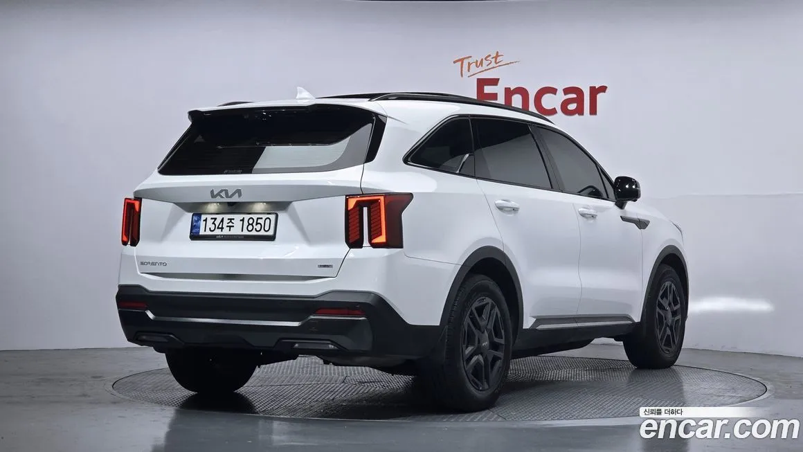 Kia Sorento — фото 3