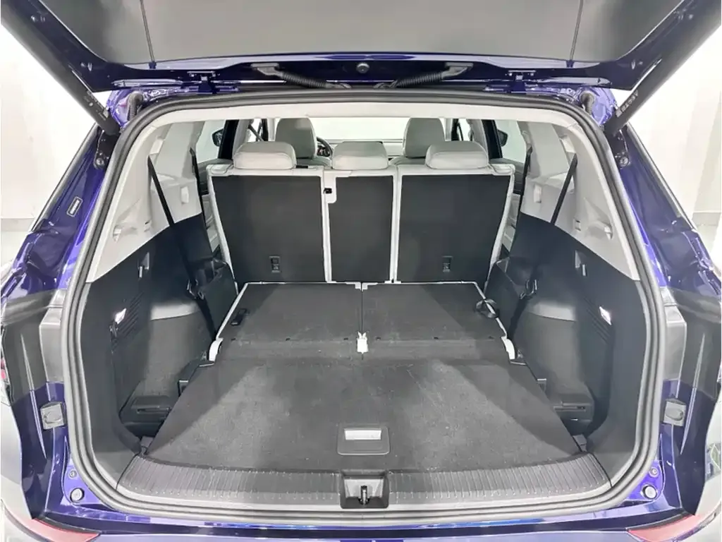 Volkswagen ID.6 X 2022 из CN, фото 6