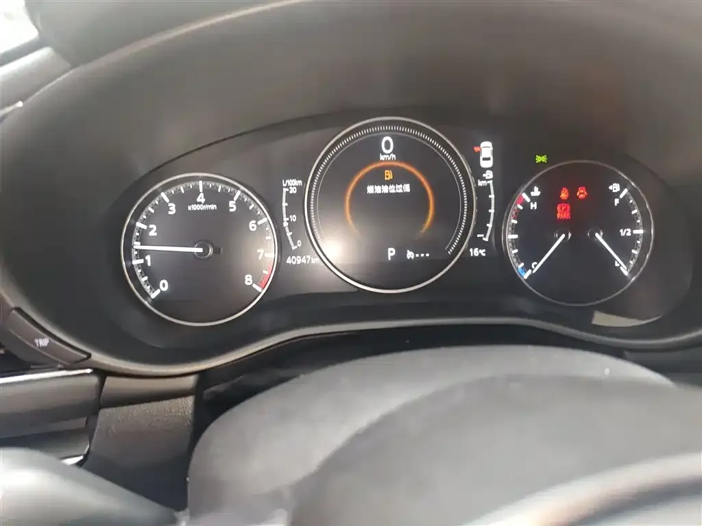 Mazda 3 Axela 2023 из CN, фото 4