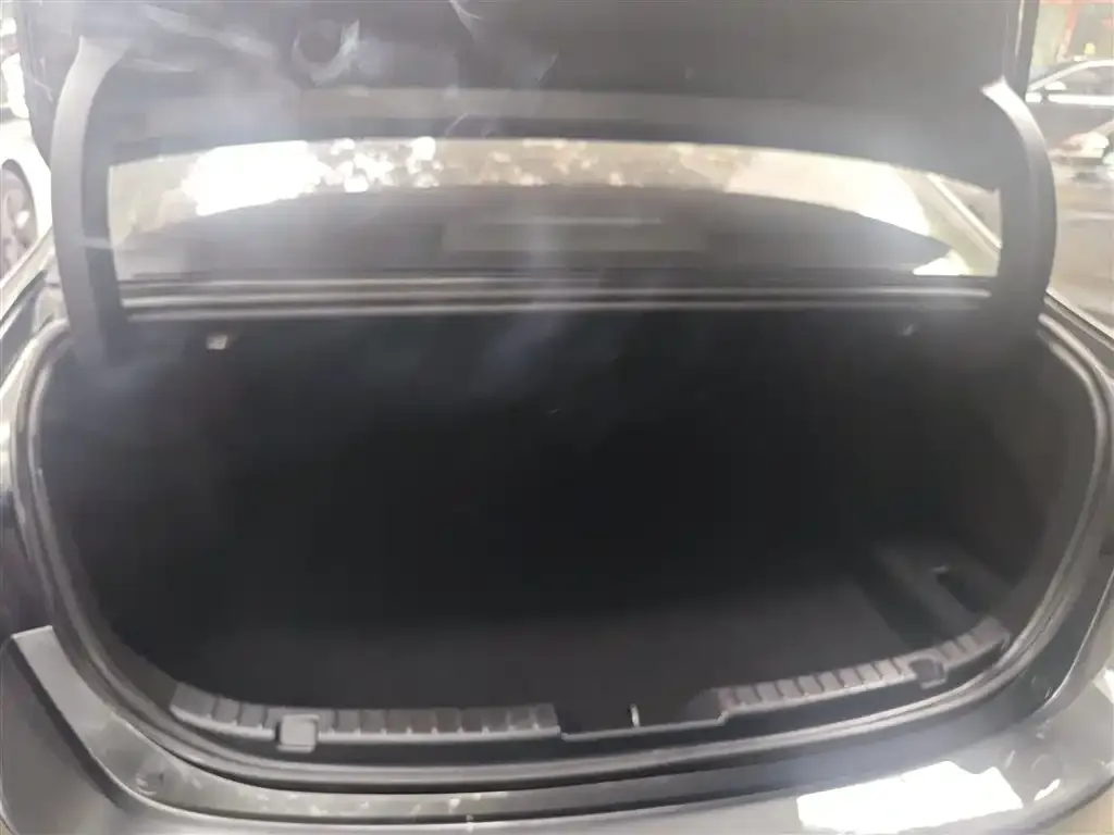 Mazda 3 Axela 2023 из CN, фото 9