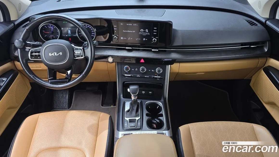 Kia Carnival 2023 из KR, фото 9