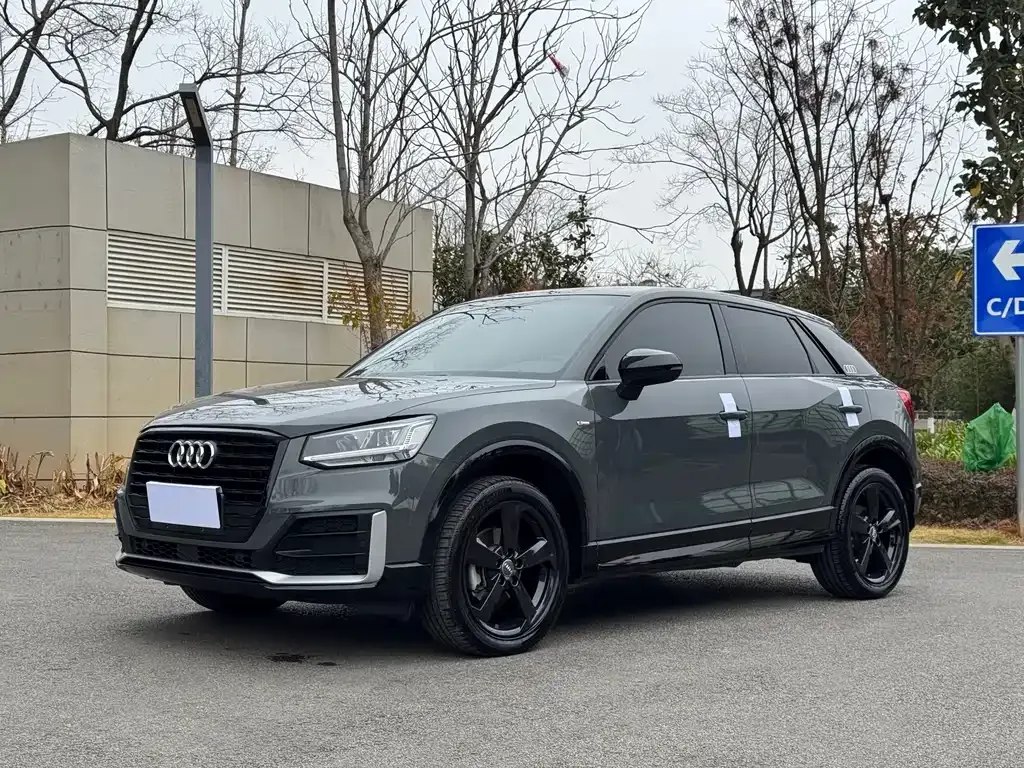 Audi Q2L 2021 из CN, фото 1