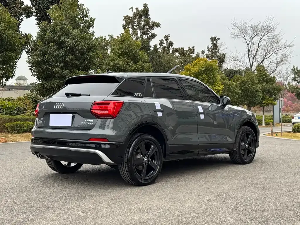 Audi Q2L 2021 из CN, фото 3