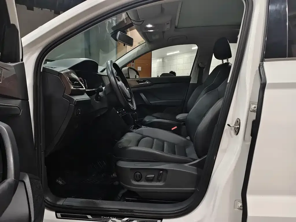 Volkswagen Tharu 2021 из CN, фото 5