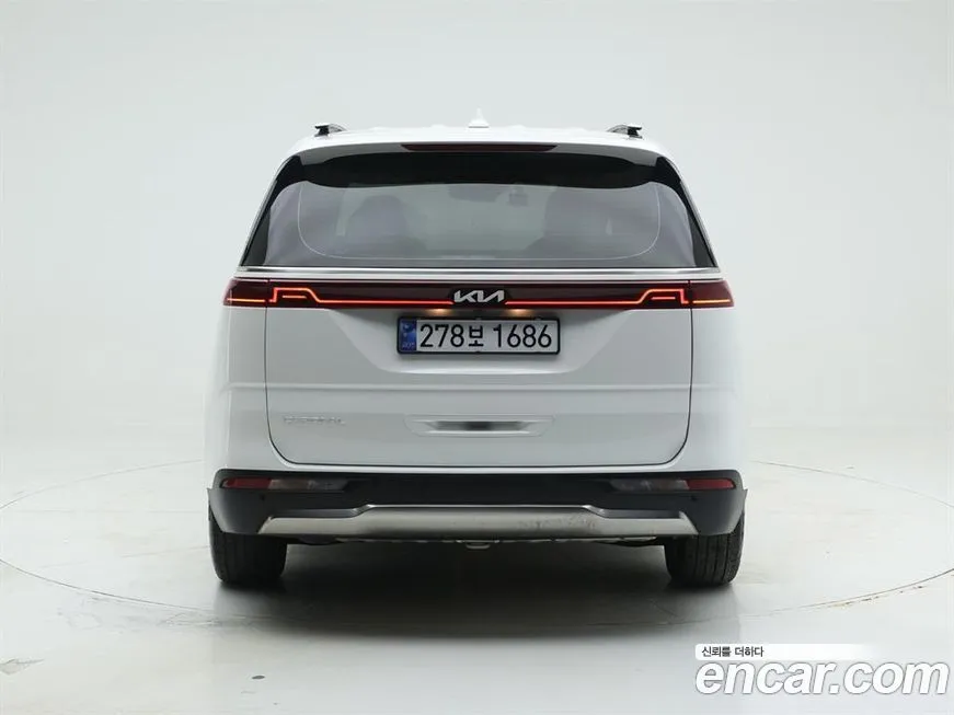 Kia Carnival — фото 2