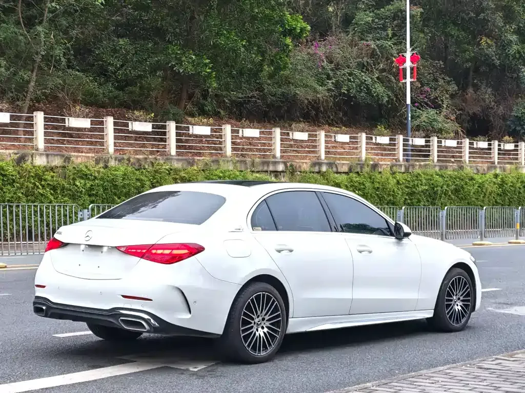 Mercedes-Benz C-Class 2025 из CN, фото 6