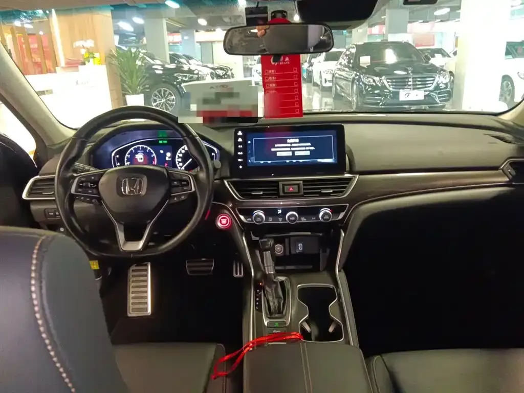 Honda Accord 2023 из CN, фото 10