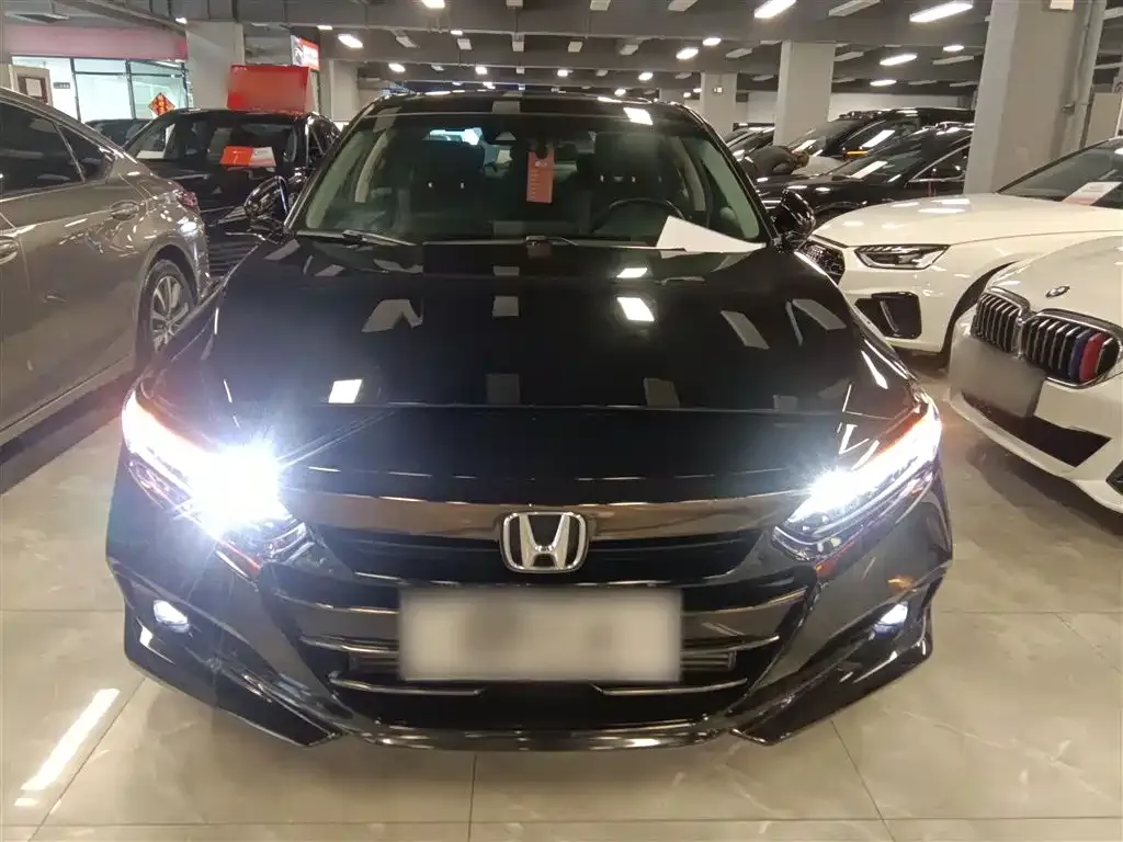 Honda Accord 2023 из CN, фото 3
