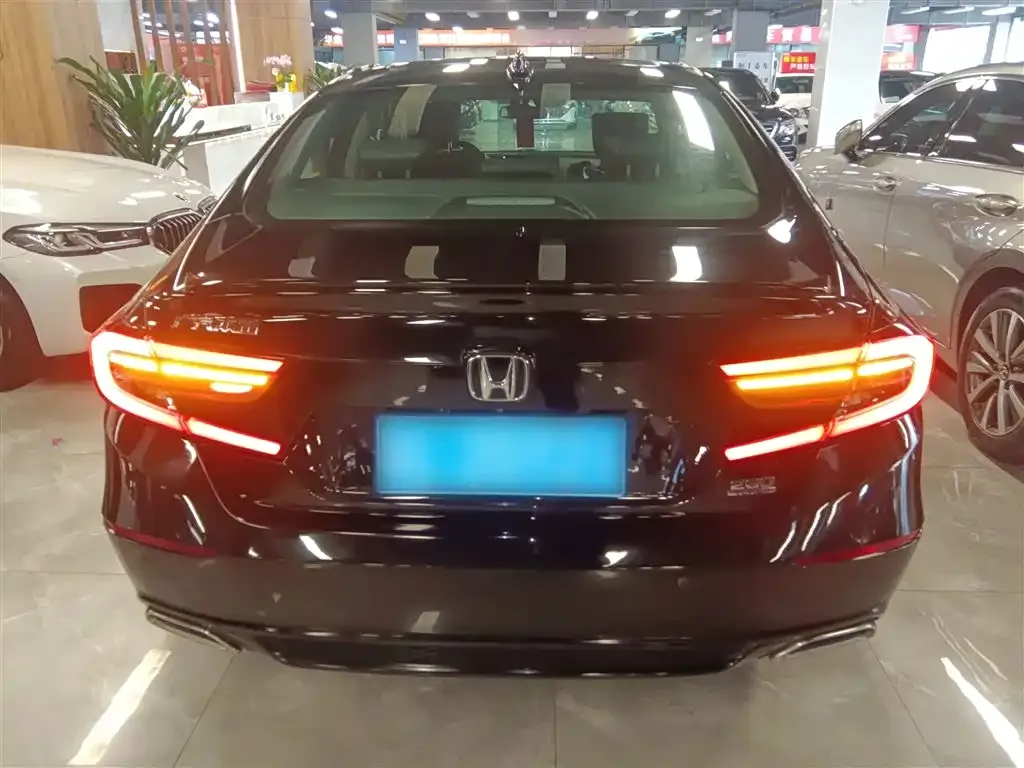 Honda Accord 2023 из CN, фото 6