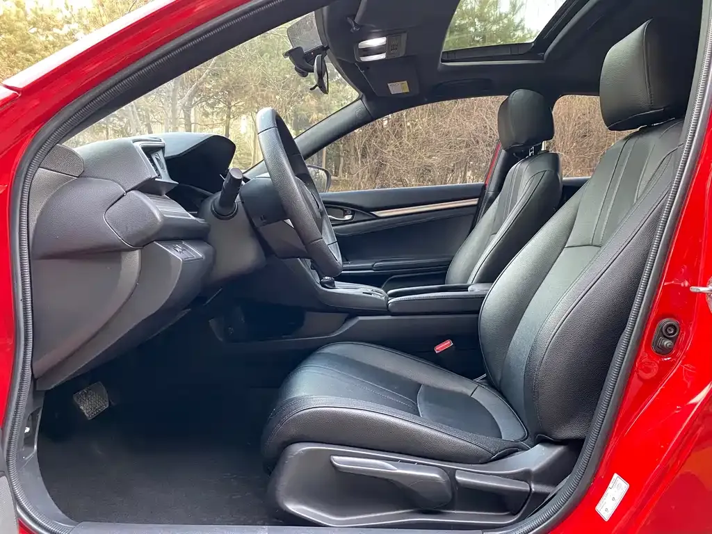 Honda Civic 2022 из CN, фото 4