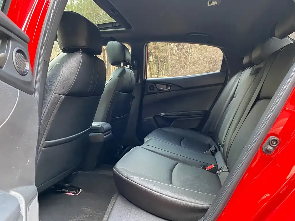 Honda Civic 2022 из CN, фото 5