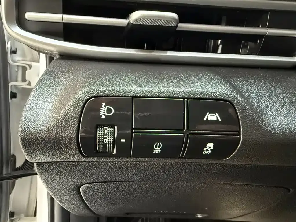 Hyundai Elantra 2021 из CN, фото 10