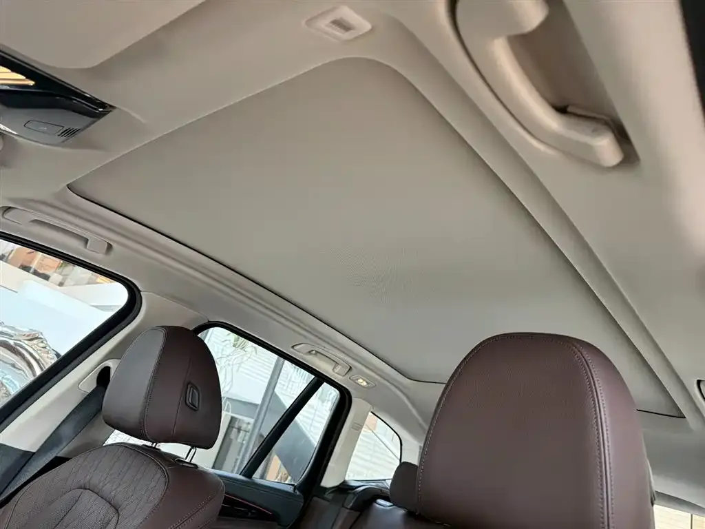 BMW X3 2024 из CN, фото 2