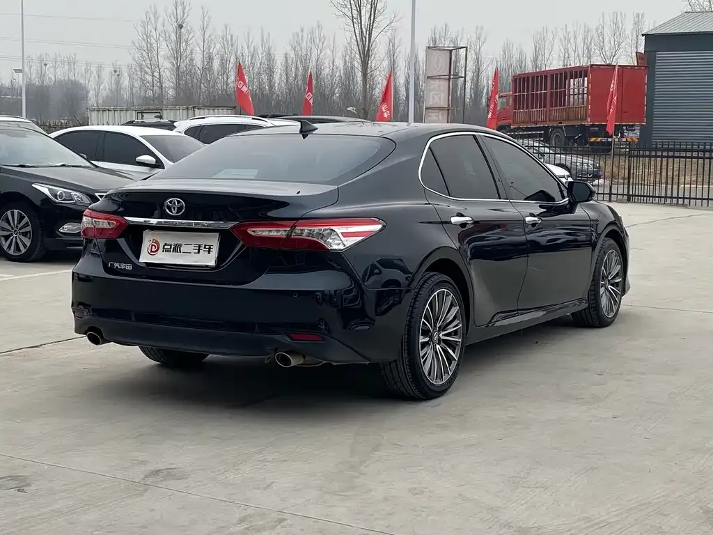 Toyota Camry 2023 из CN, фото 5