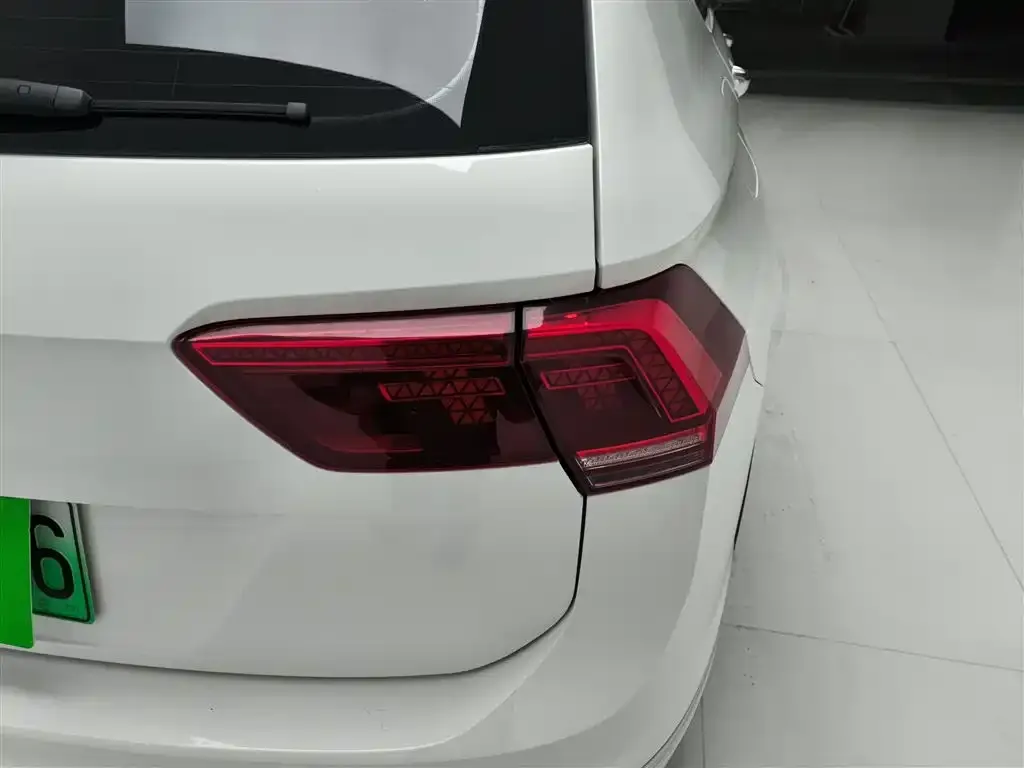 Volkswagen Tiguan L New Energy 2021 из CN, фото 8