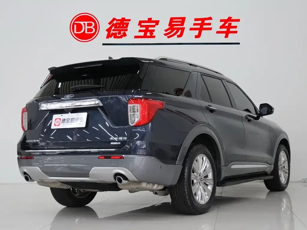Ford Explorer 2022 из CN, фото 3