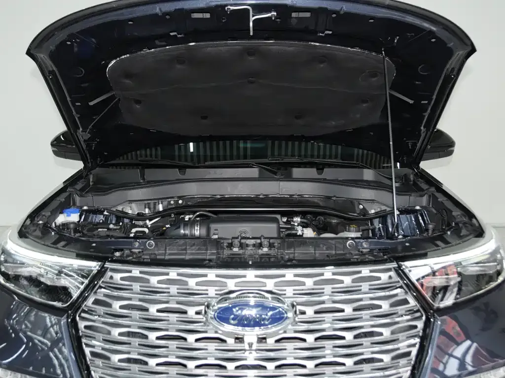 Ford Explorer 2022 из CN, фото 10