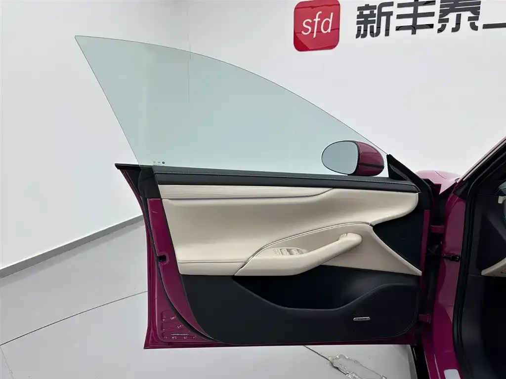 Xiaomi SU7 2025 из CN, фото 8